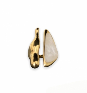 ROXELLE ring wit
