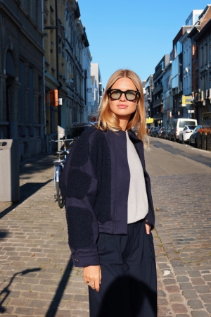 LIV BOMBER navy