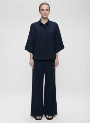 V04-1026 289 midnight blue