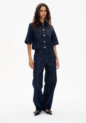 NO 02 C7877 blauw dar