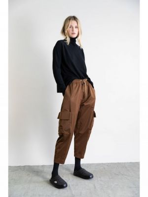 102TRS2418 honey brown