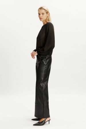MARLOWE black stripe