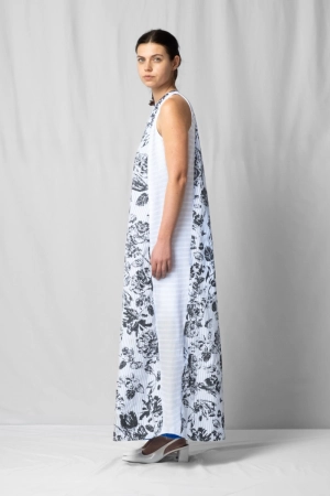 BAB black flowers