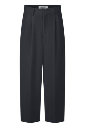 NOA CROP navy
