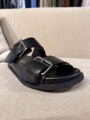TUDOR black