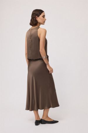 DN6124 mocca