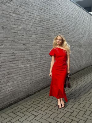 SASHA red