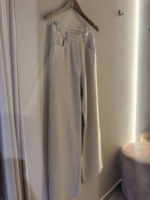 116152 P6049 sasso