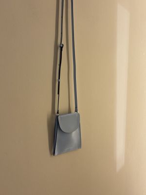 BILLIE PHONE POUCH ice patent
