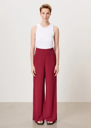 ERIE PANTS ruby red
