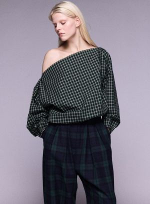 EMILY green blue