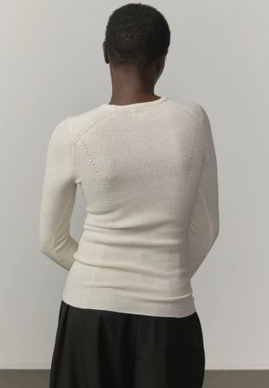CAMIL off white