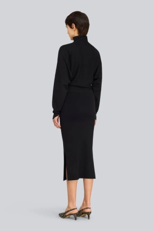 S6WC39 black